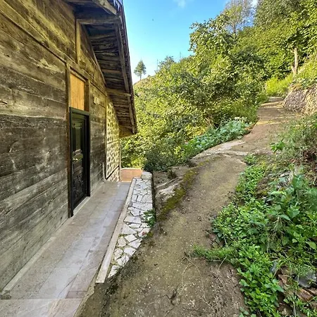 أوزونغول Uzongol Fotinos Wooden Two Bedroom Chalet *